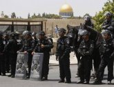 الاحتلال يشدد إجراءاته العسكرية في محيط المسجد الأقصى ويعيق وصول المصلين