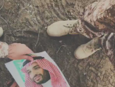 "الله يلعن سلمان وابنه".. بالفيديو.. جنود سعوديون يحرقون صور ولي العهد ويسبونه بألفاظ نابية