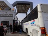 مصر تفتح معبر رفح استثنائياً لعودة العالقين في مطار القاهرة
