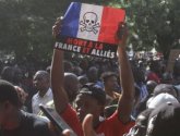 المظاهرات تتواصل في العالم الاسلامي تنديدا للإساءة الفرنسية للنبي محمد