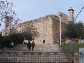 الاحتلال يغلق الحرم الإبراهيمي بحجة الأعياد اليهودية
