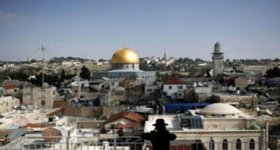 التفكجي: معظم الفلسطينيين في القدس يعيشون ...