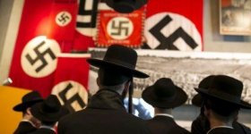 "اليهود" يحيون ذكرى ضحايا "المحرقة النازية"