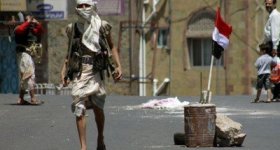 مقتل وإصابة 8 يمنيين في اشتباكات ...