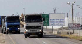 إدخال بضائع ومساعدات ومواد إنشائية لغزة