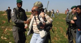 تقرير: 30 انتهاكا بحق الصحفيين الفلسطينيين ...