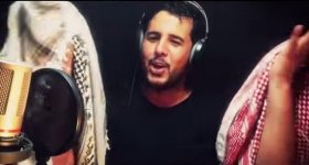 بالفيديو : الفنان الفلسطيني النجار يطلق ...