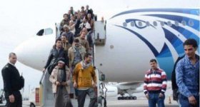 عودة 138 مصريا نازحا من ليبيا ...