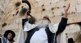"إسرائيل" تسمح بنفخ بوق الصلاة اليهودي ...
