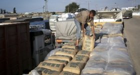 مصر تسمح بإدخال كميات من الاسمنت ...