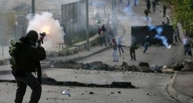 صورة.. إصابة شاب فلسطيني بقنبلة في ...