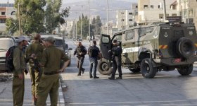 قوات الاحتلال تطلق الرصاص تجاه المواطنين ...