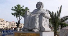 إزالة تمثال لعالم الدين الجزائري ابن ...