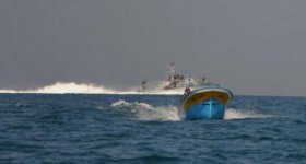 الاحتلال يستهدف صيادي بحر غزة
