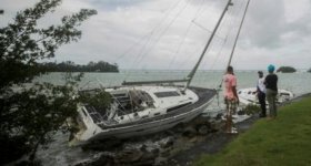 اعصار "فيونا" يهدد جزر توركس وكايكوس ...
