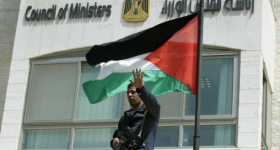 مشروع قانون إسرائيلي يصف السلطة الفلسطينية ...