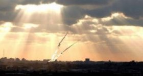 إطلاق 7 صواريخ من غزة باتجاه ...