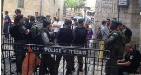 شرطة الاحتلال تعتقل شابة وتمنع الطلاب ...