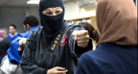 مصريات يواجهن التحرش بـ "سلاحف النينجا"