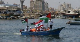 مسيرة بحرية في غزة إحياء للذكرى ...