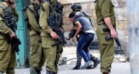 قوات الاحتلال تعتقل 8 شبان فلسطينيين ...