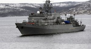 سفينة روسية.. تكشف عن أسرار هجوم أمريكي مفترض على سوريا