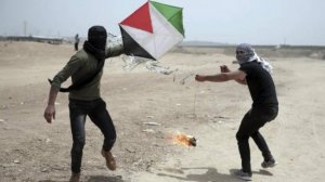 الاحتلال يقصف مجموعة شبان شمال غزة