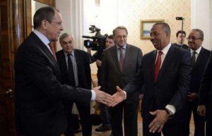 رئيس الوزراء الليبي يطلب في موسكو رفع الحظر على الأسلحة إلى بلاده