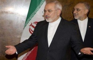 إيران تلمح إلى أنها قد تقبل تجميدا جزئيا لنشاطها النووي لعشر سنوات