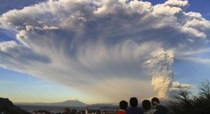 حالة طوارئ في تشيلي إثر ثوران مفاجئ لبركان كالبوكو