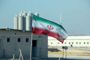 إيران تعلن أنها بدأت منذ ساعات تخصيب اليورانيوم بنسبة 20%