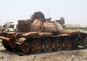 5 دبابات تابعة للحوثيين تقتحم منطقة المعلا بمحافظة عدن