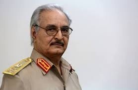 حفتر يؤدي اليمين قائدا عاما للجيش الليبي