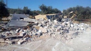 الاحتلال يهدم خيمة سياحية غرب بيت لحم