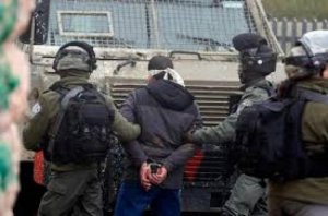 الاحتلال يعتقل شقيقين من طوباس على حاجز الحمرا بالاغوار