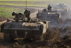 وزير &quot;إسرائيلي&quot;: نخطط لعملية عسكرية واسعة في غزة