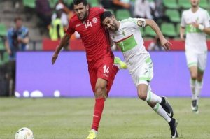 تونس تنعش آمالها في التأهل لدور الثمانية بالفوز على الجزائر