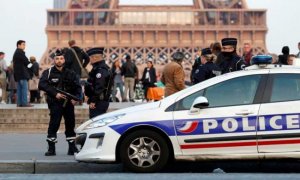 باريس: اعتقال رجل بعد تهديد الشرطة بسكين في محطة قطارات