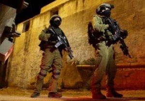 الاحتلال يعتقل 4 شبان من الضفة