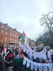 مُظاهرة حاشدة في دبلن ضد جرائم الاحتلال بحق شعبنا الفلسطيني