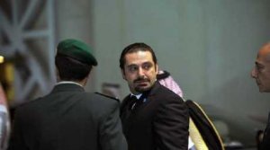 كاتب بريطاني يروي تفاصيل وصول الحريري إلى مطار الرياض