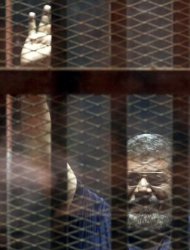 استطلاع رأي المفتي في الحكم بإعدام مرسي