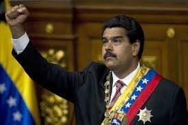 الرئيس الفنزويلي لا يتوقع أن تتعافى أسعار النفط هذا العام