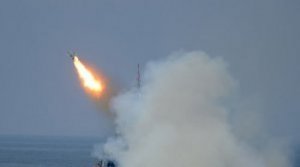 صحيفة بريطانية: بضربة واحدة يستطيع الروس تدمير أحدث حاملات طائراتنا