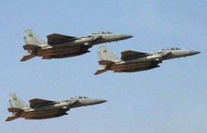 طائرات تحالف &quot;عاصفة الحزم&quot; تستهدف مخازن أسلحة ومحطات رادار في صنعاء