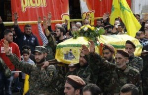 حزب الله اللبناني يشيع اثنين من عناصره قتلا بسوريا