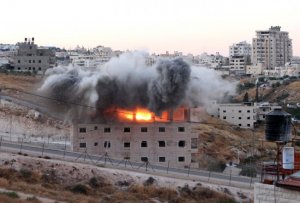 حزب الله: عمليات الهدم في مدينة القدس جريمة حرب