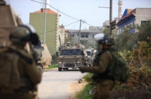 إصابة عدد من المواطنين إثر اقتحام الاحتلال محيط جامعة الخليل