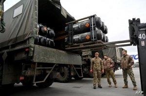 أميركا تزود أوكرانيا بشحنة ضخمة من الأسلحة