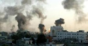 غزة تحت القصف.. 10 صواريخ تستهدف عدة مواقع